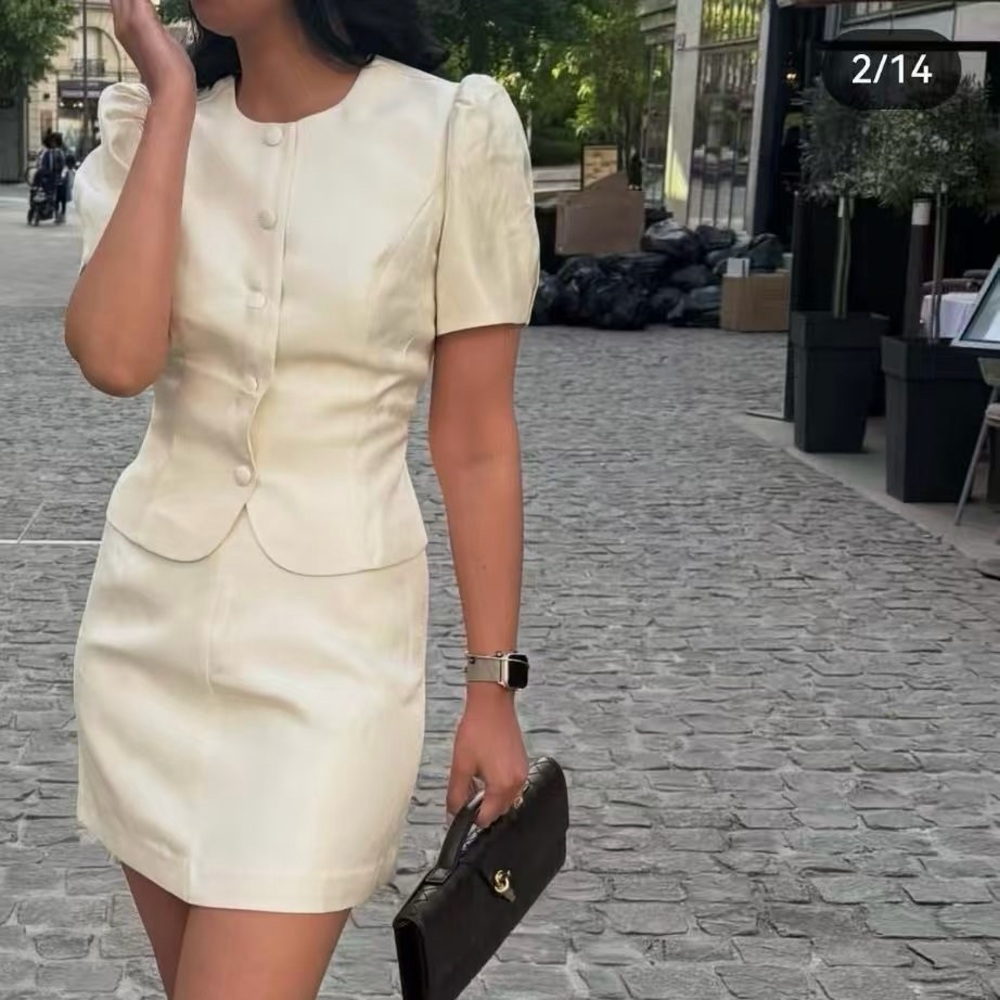 Reformation Mika Two Piece In Cream, brand new, no flaws, without tags. - Picture 2 of 13